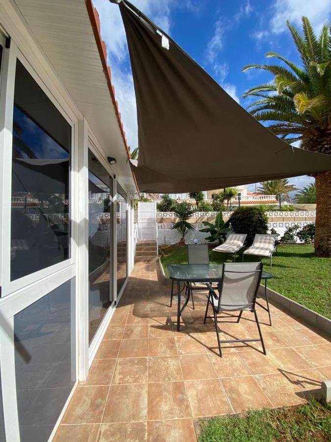 In Americas/costa Adeje 1 *